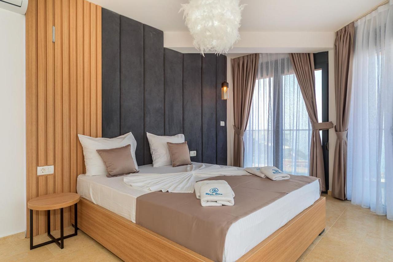 Villa Blue Bay Добра вода Екстериор снимка